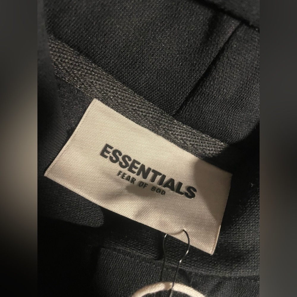Essentials hoodie - Picture 3 of 4